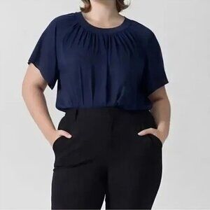 2/$30 NWT Universal Standard Eross Shirred Neck Top Navy XS #A1321